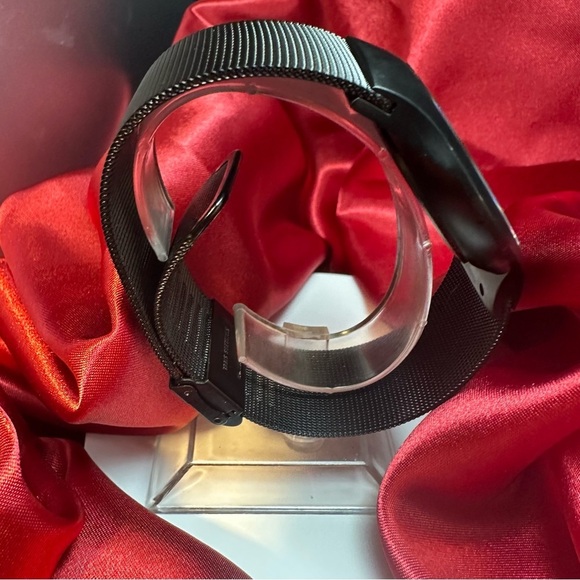 Bering Titanium Men’s Watch Black/Red Subdials 11939-229 - Picture 6 of 16